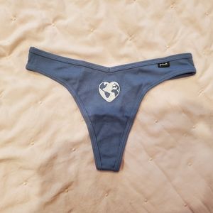 🔥🌏💕PINK Victoria's Secret thong panties earth S